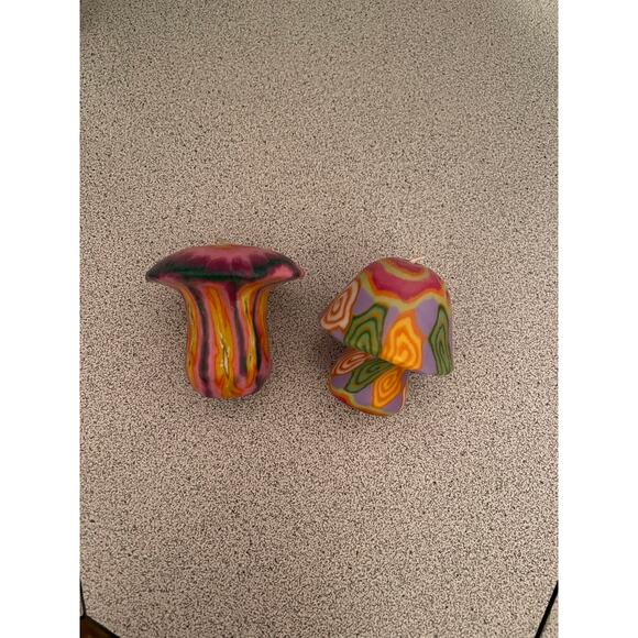 Vintage Y2K mini mushroom candles - Picture 2 of 2